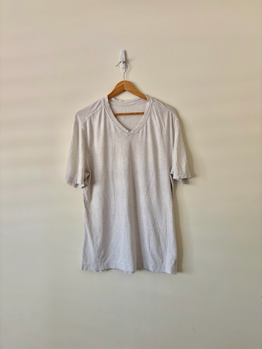 Lululemon V-Neck Short Sleeve Tee in Light Gray